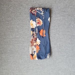 Boys & Arrows bikini top, beautiful floral print. Size L